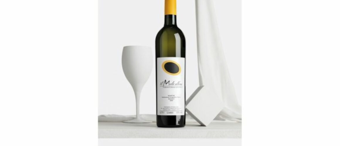 il-merlo-albino-il-vino-bianco-della-fattoria-colmone